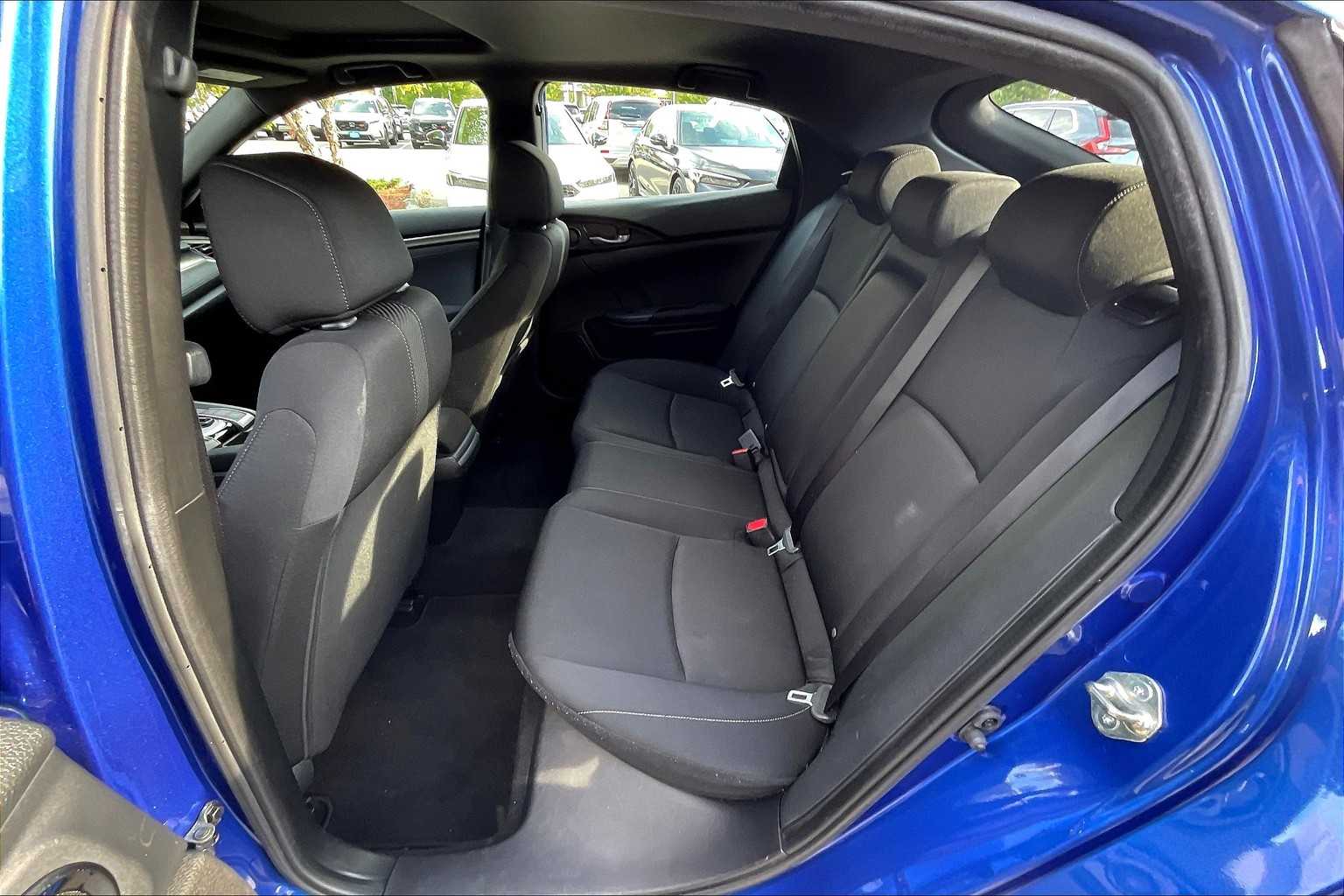 2019 Honda Civic Hatchback EX - Photo 25