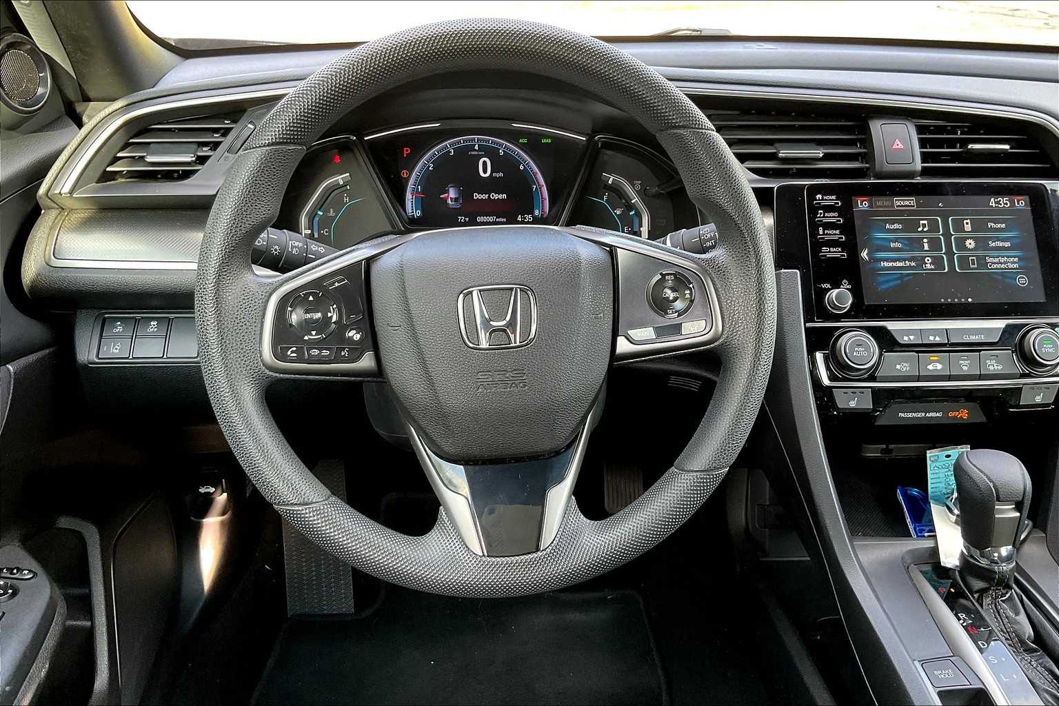 2019 Honda Civic Hatchback EX - Photo 29