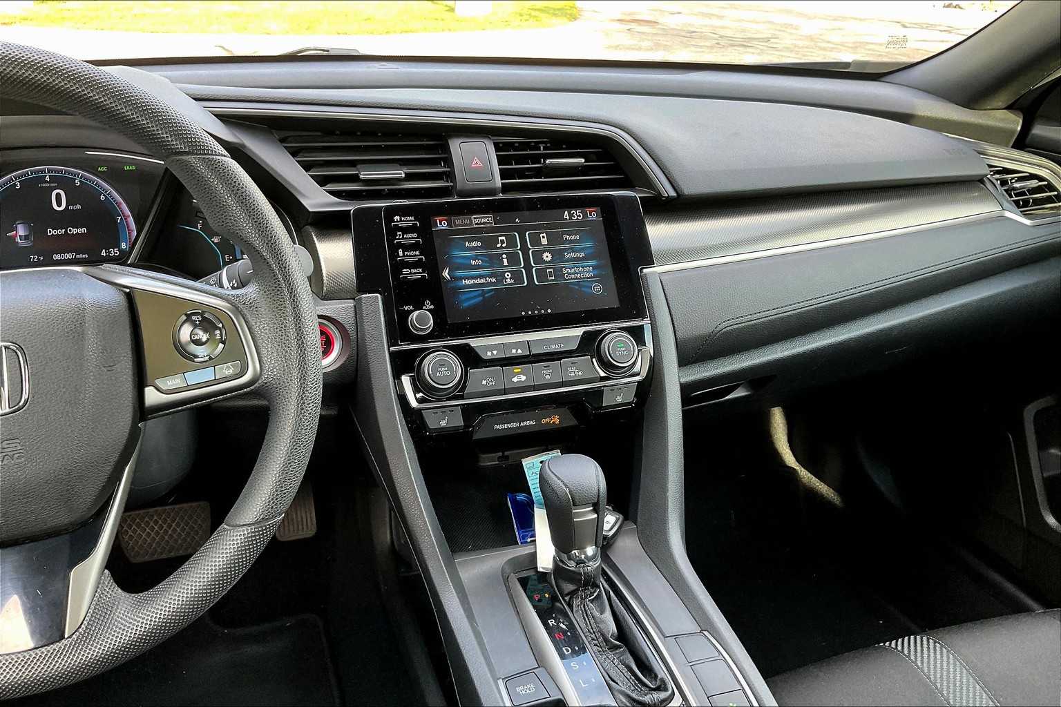 2019 Honda Civic Hatchback EX - Photo 31
