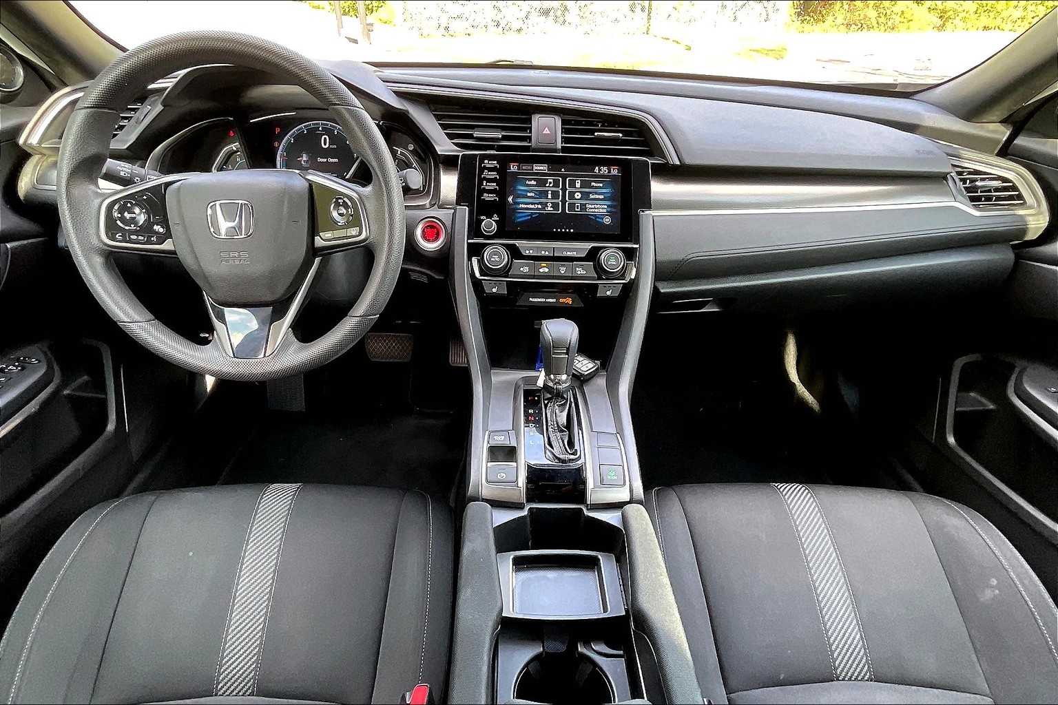 2019 Honda Civic Hatchback EX - Photo 34