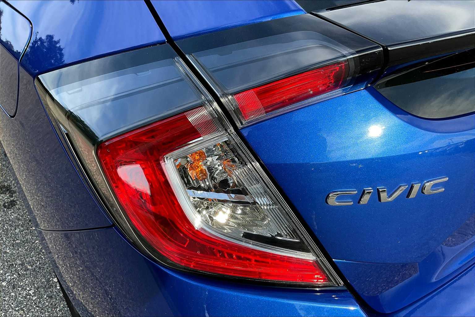 2019 Honda Civic Hatchback EX - Photo 43