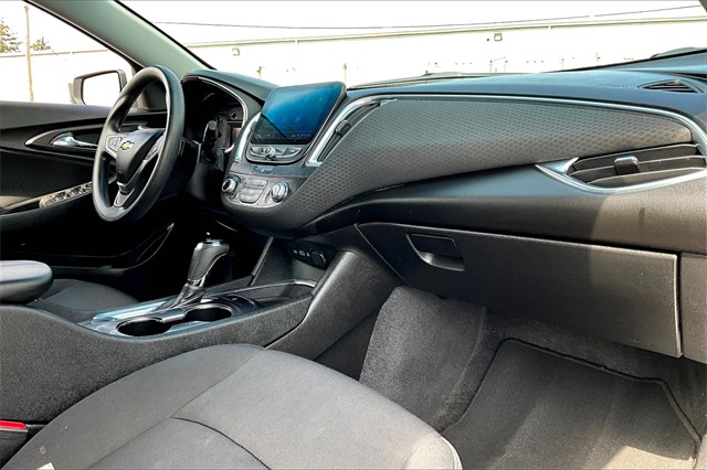 2019 Chevrolet Malibu LT - Photo 13