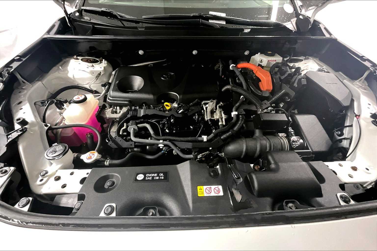 2019 Toyota RAV4 Hybrid LE - Photo 29