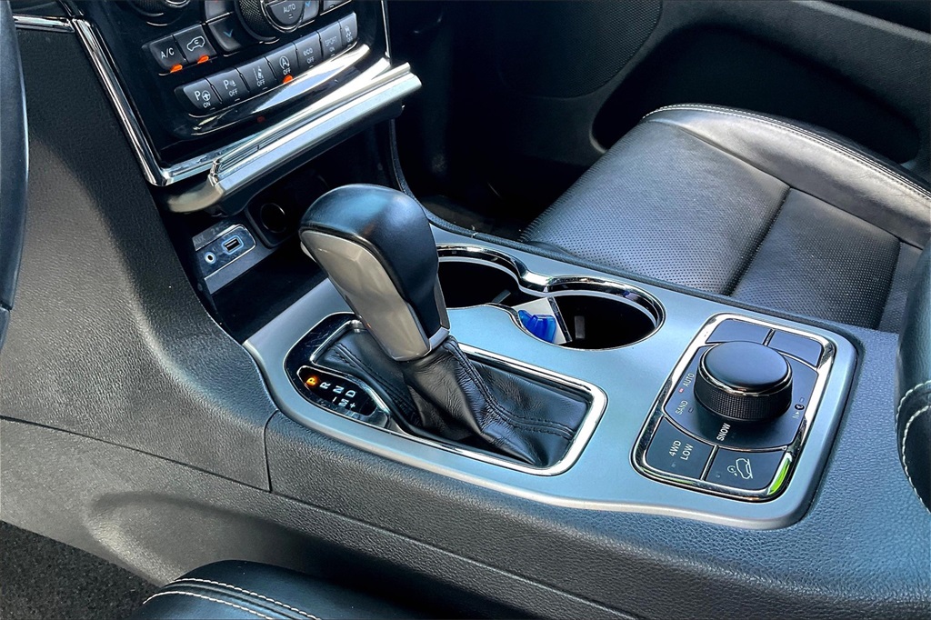2021 Jeep Grand Cherokee 80th Anniversary Edition - Photo 19