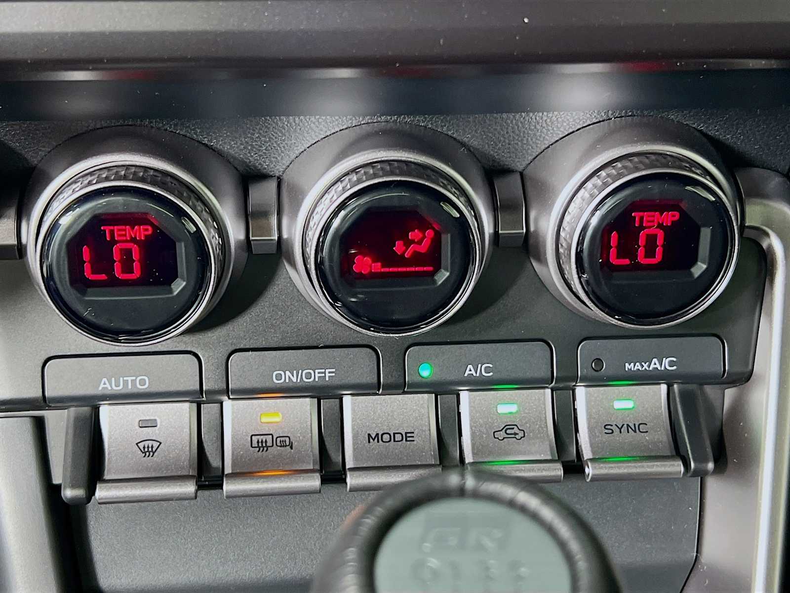 2025 Toyota GR86  - Photo 10