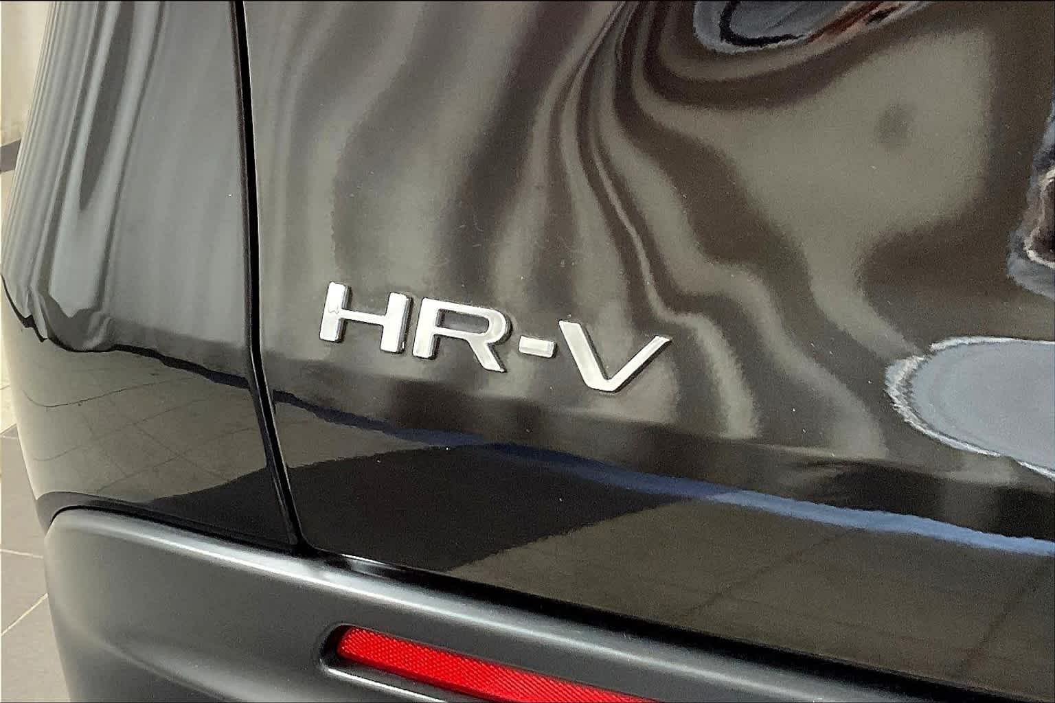 2023 Honda HR-V LX - Photo 28