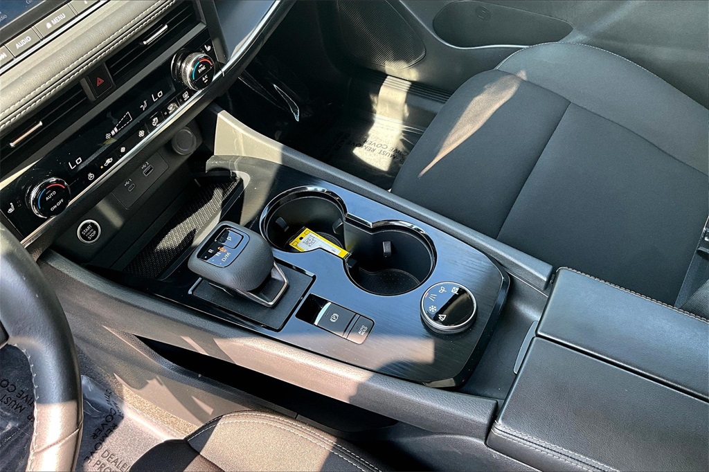 2023 Nissan Rogue S - Photo 20