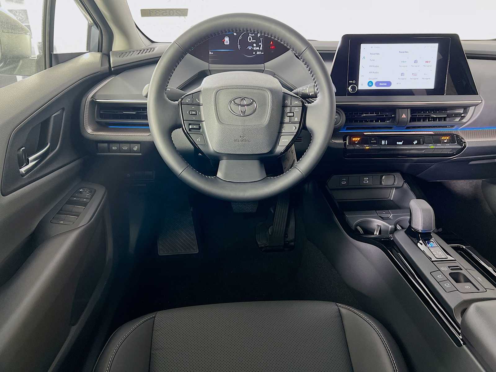 2026 Toyota Prius XLE - Photo 14