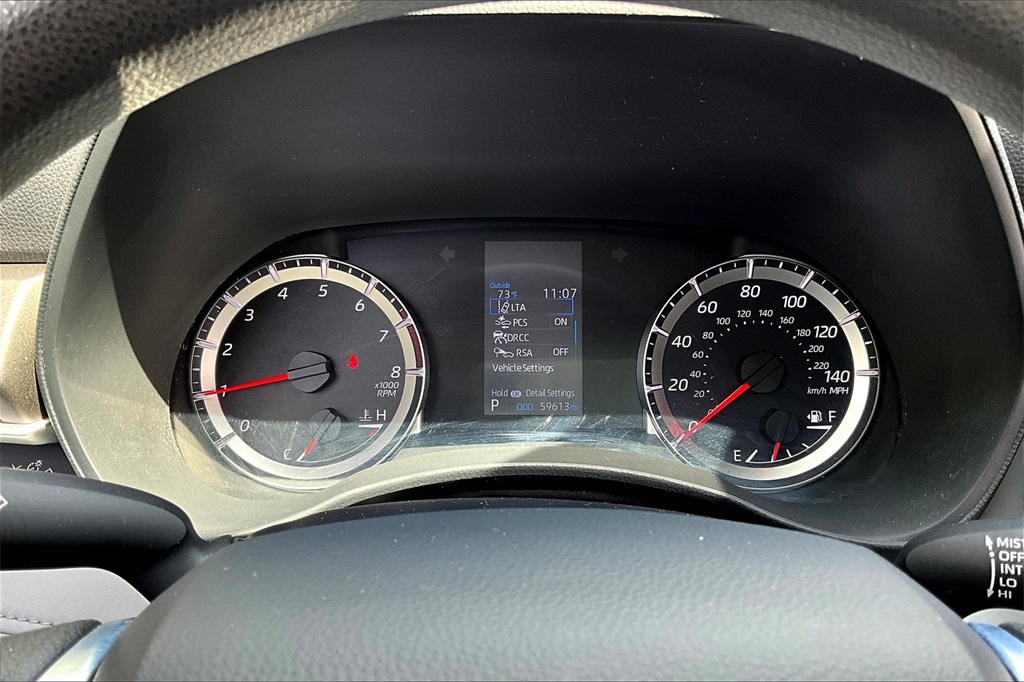 2021 Toyota Highlander L - Photo 25