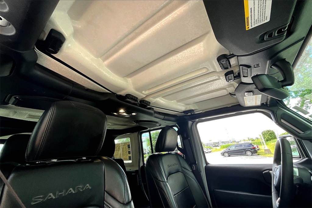 2023 Jeep Wrangler Sahara 4xe - Photo 22
