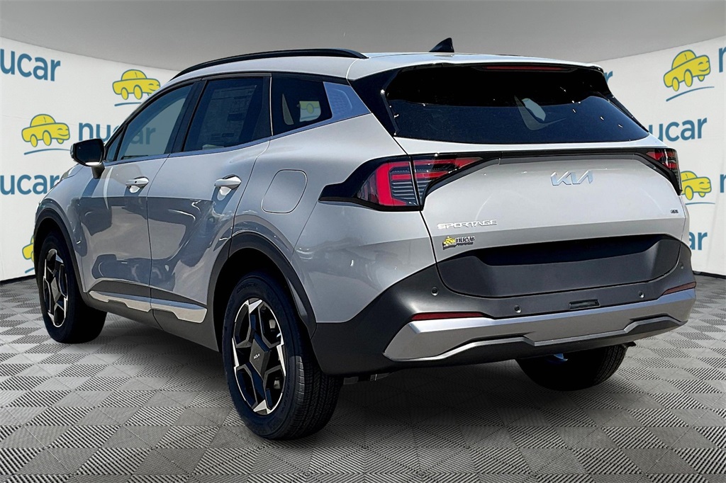 2026 Kia Sportage EX - Photo 5
