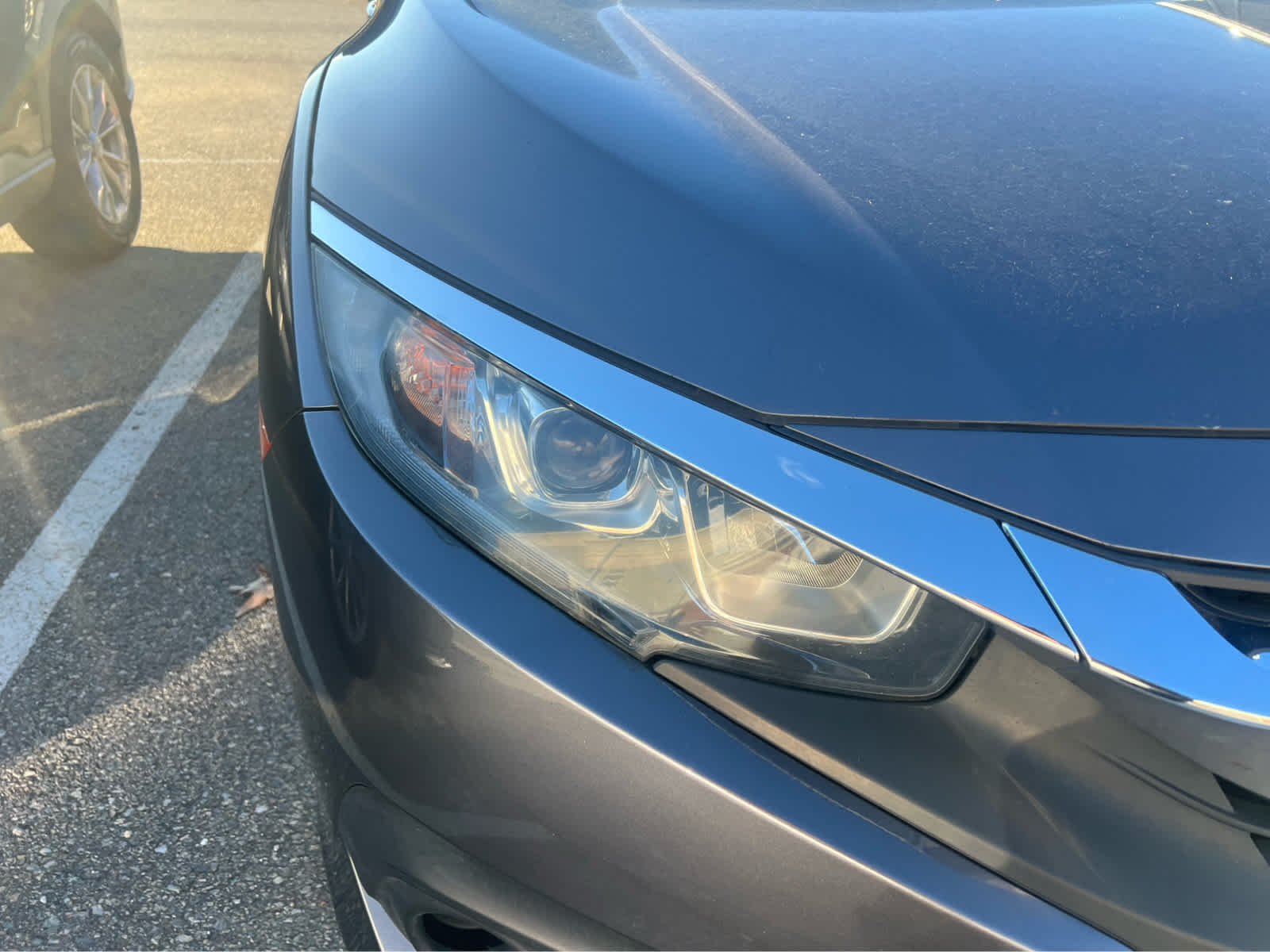 2018 Honda Civic LX - Photo 2