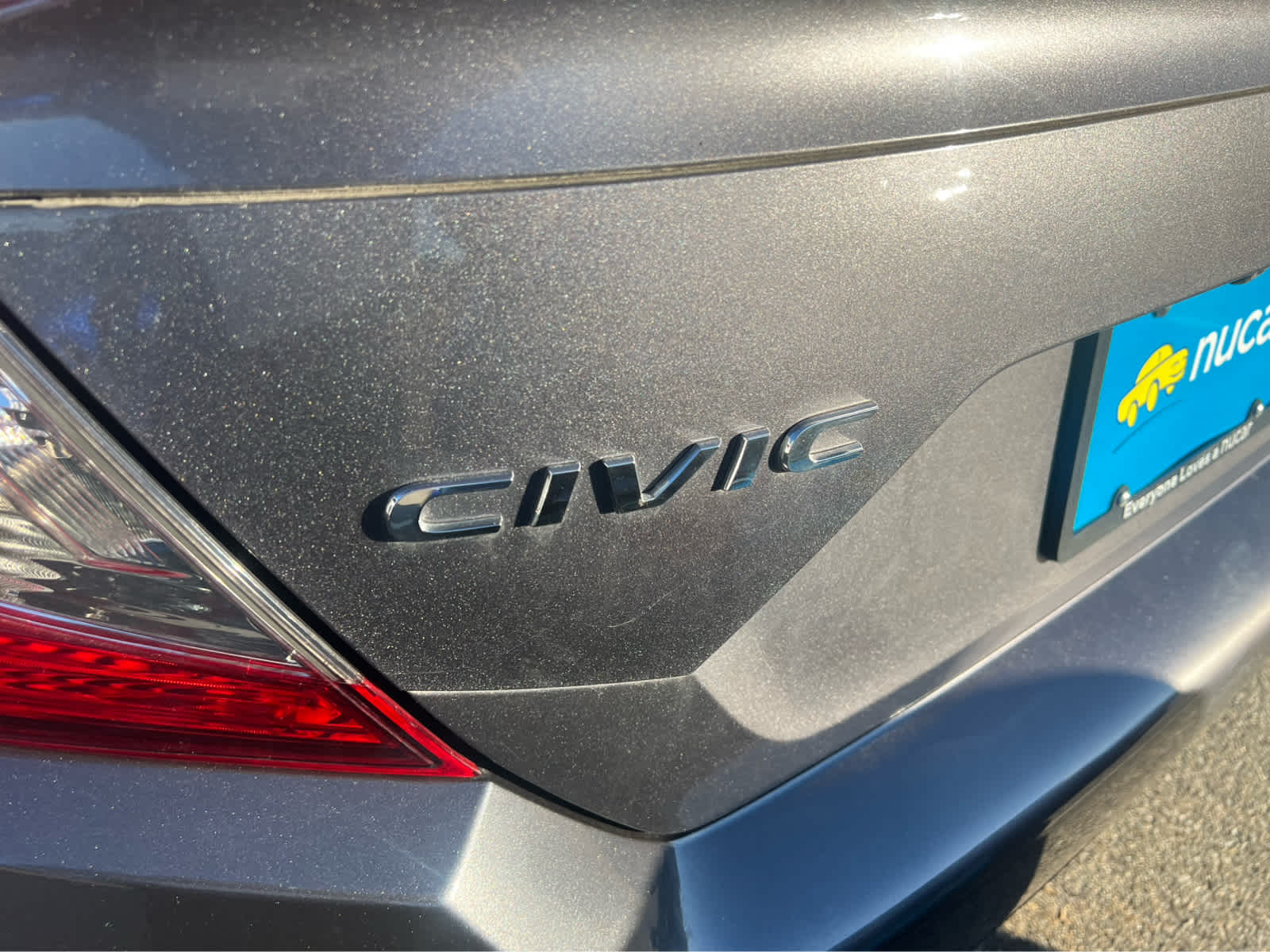 2018 Honda Civic LX - Photo 9