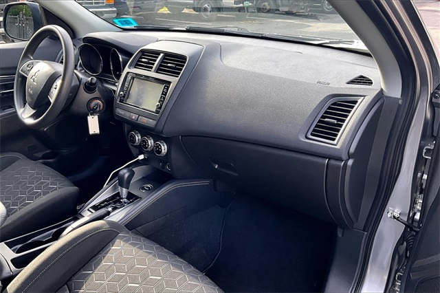 2024 Mitsubishi Outlander Sport  - Photo 17