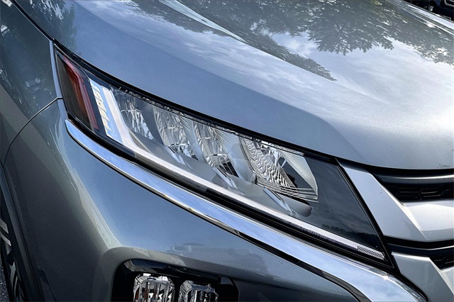 2024 Mitsubishi Outlander Sport  - Photo 30