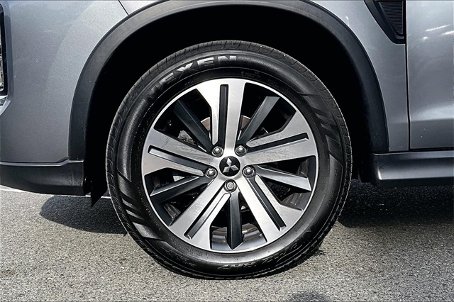 2024 Mitsubishi Outlander Sport  - Photo 9