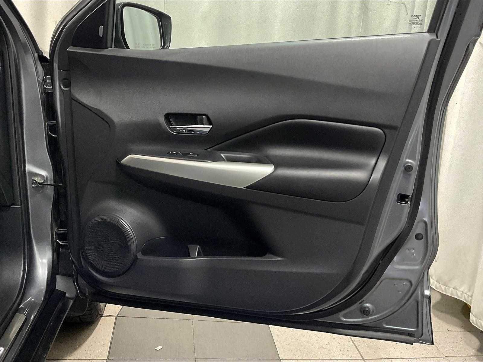 2020 Nissan Kicks SR - Photo 12