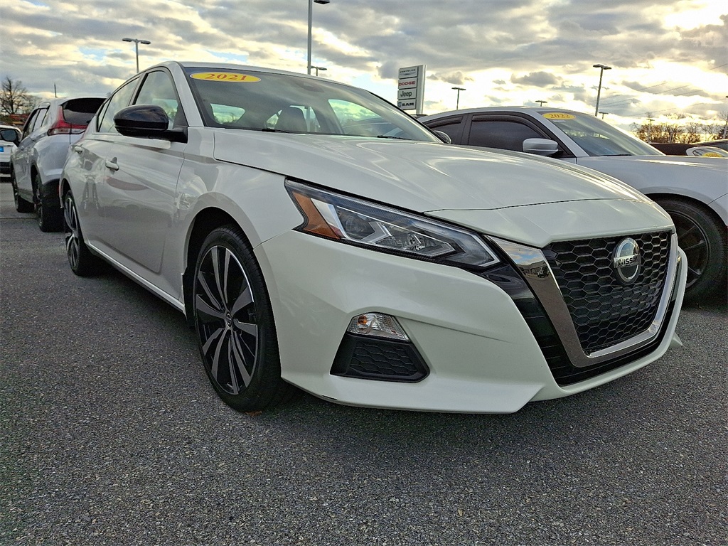 2021 Nissan Altima 2.5 SR