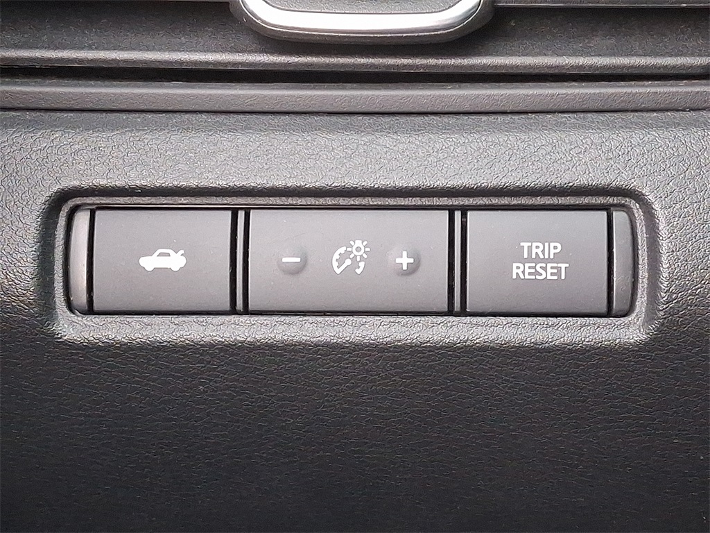 2021 Nissan Altima 2.5 SR - Photo 25