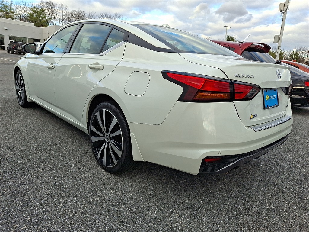 2021 Nissan Altima 2.5 SR - Photo 4