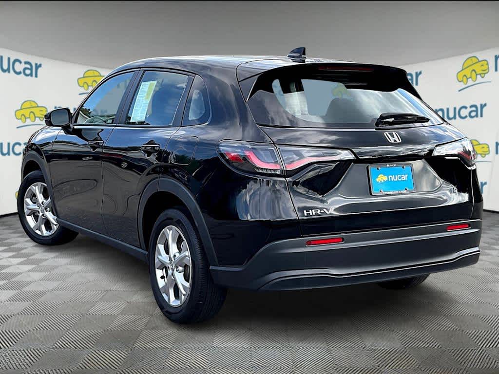 2023 Honda HR-V LX - Photo 4