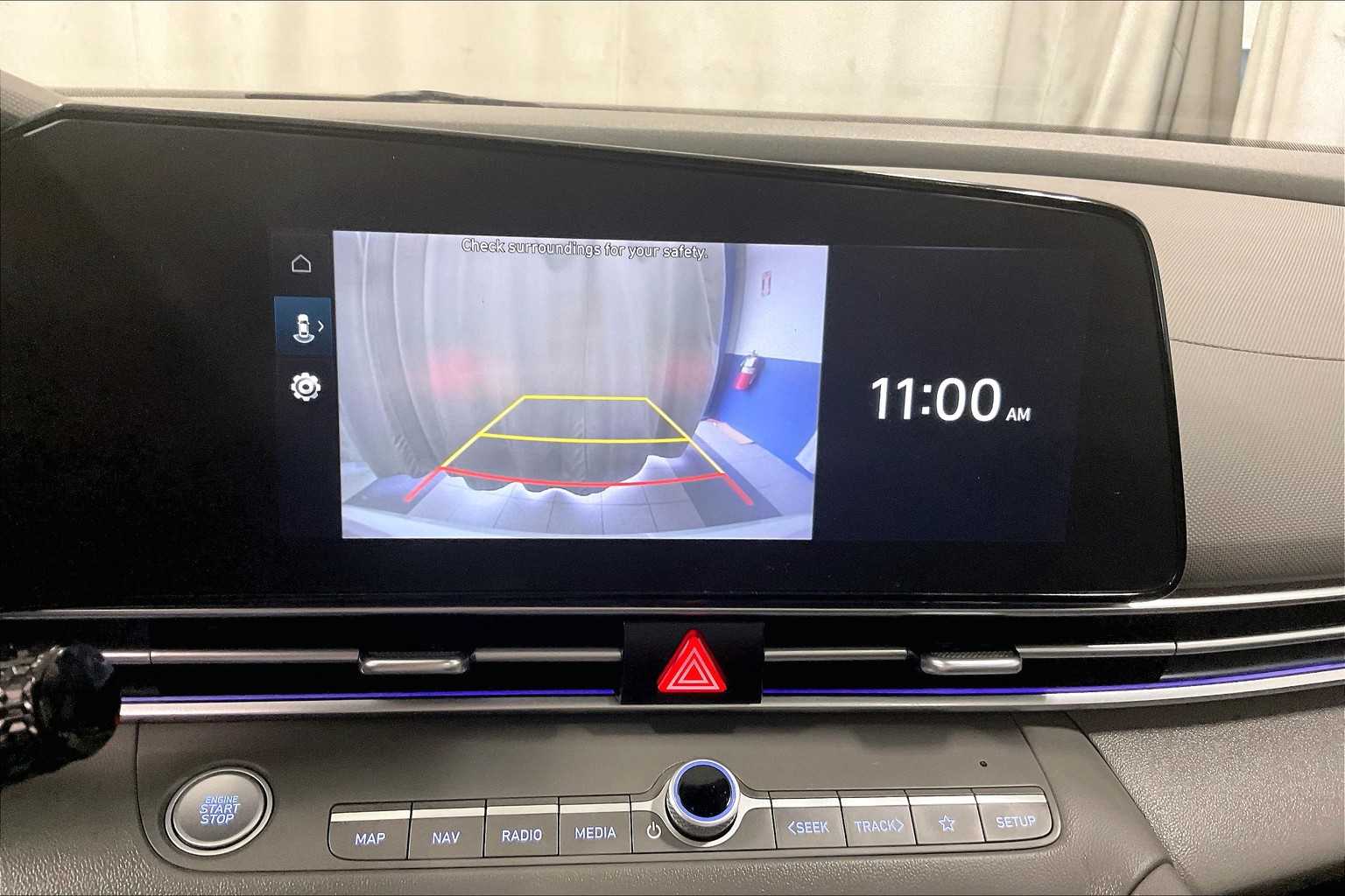 2024 Hyundai Elantra SEL - Photo 20