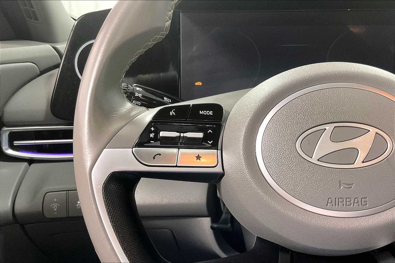 2024 Hyundai Elantra SEL - Photo 24