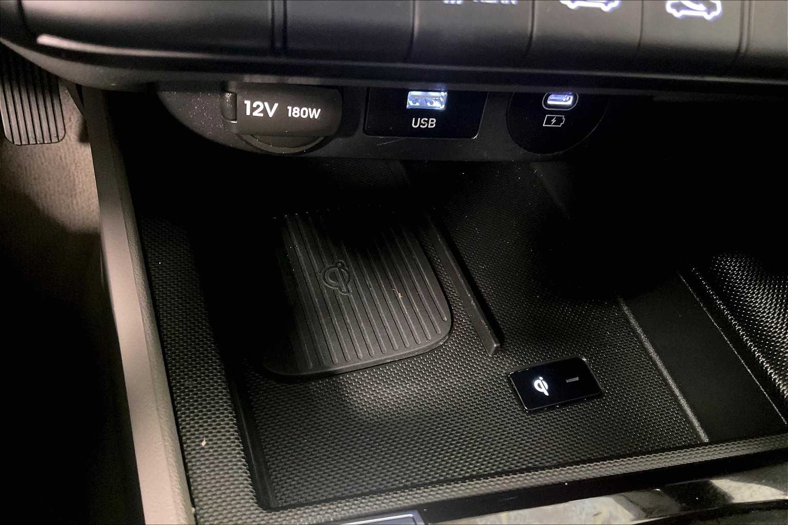 2024 Hyundai Elantra SEL - Photo 28