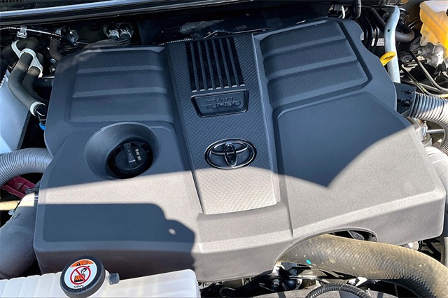 2023 Toyota Tundra SR5 - Photo 33