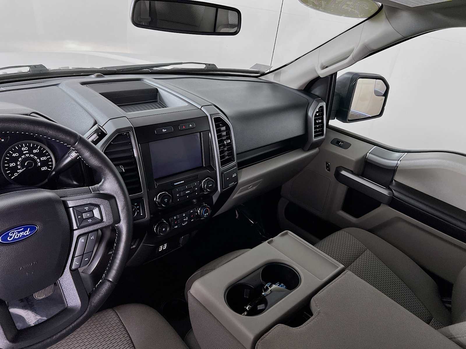2019 Ford F-150 XLT - Photo 24