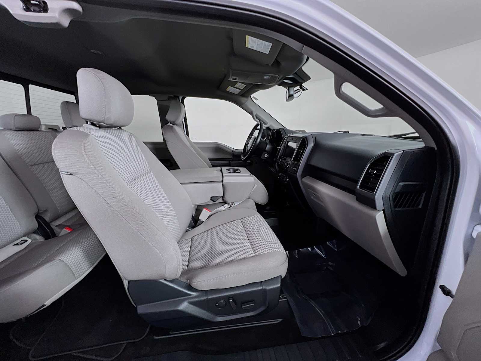 2019 Ford F-150 XLT - Photo 28