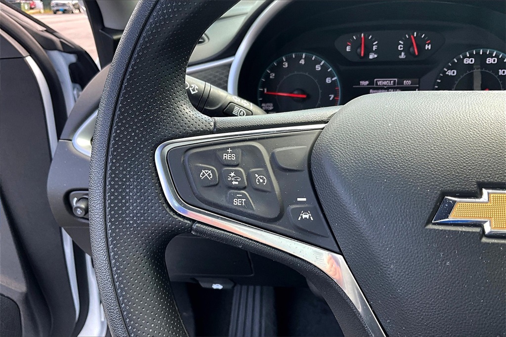 2024 Chevrolet Malibu LS - Photo 21