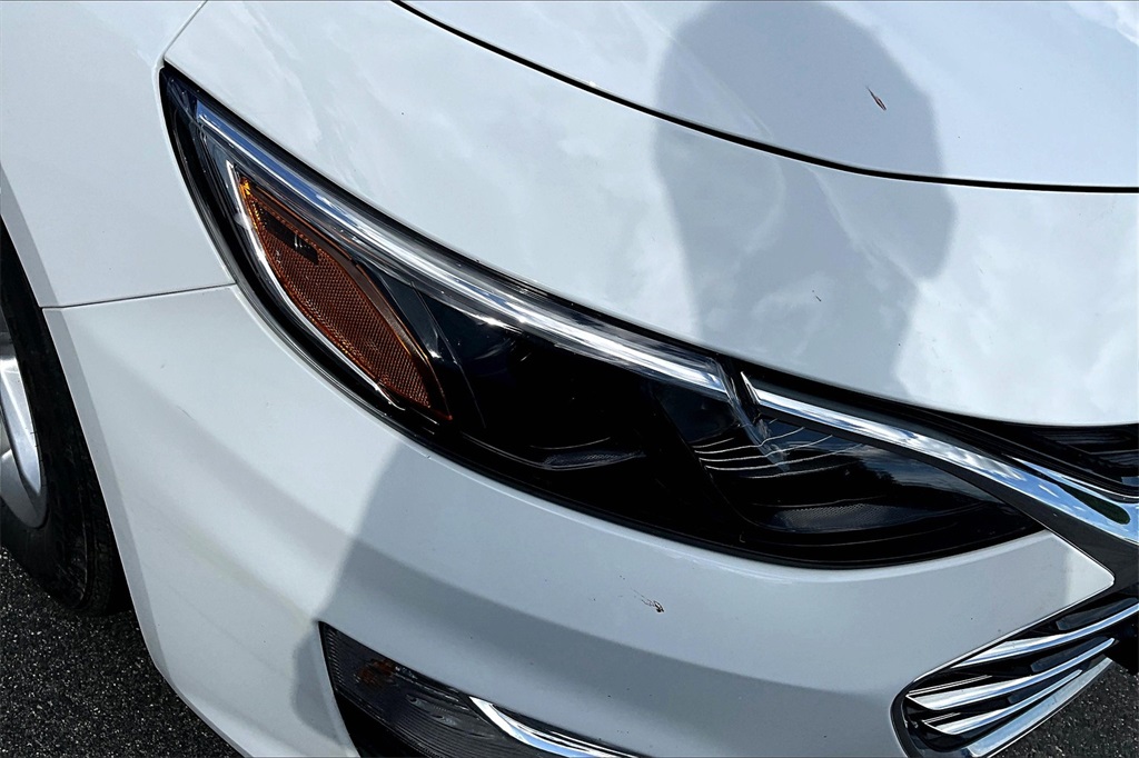 2024 Chevrolet Malibu LS - Photo 28