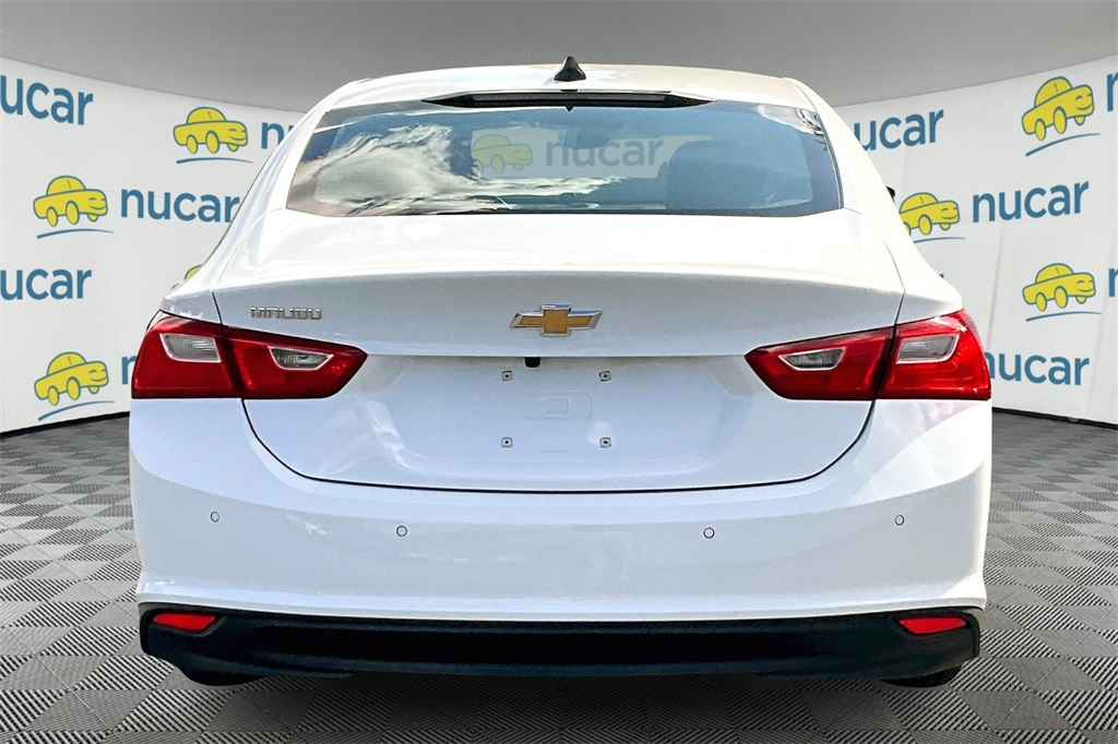 2024 Chevrolet Malibu LS - Photo 5