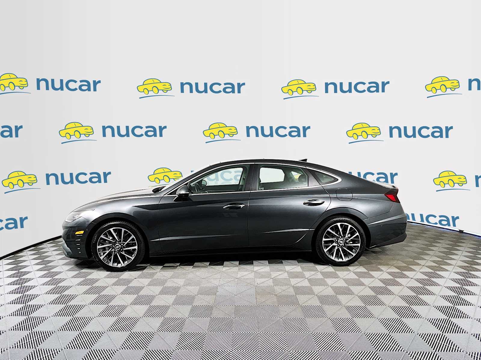 2022 Hyundai Sonata Limited - Photo 4