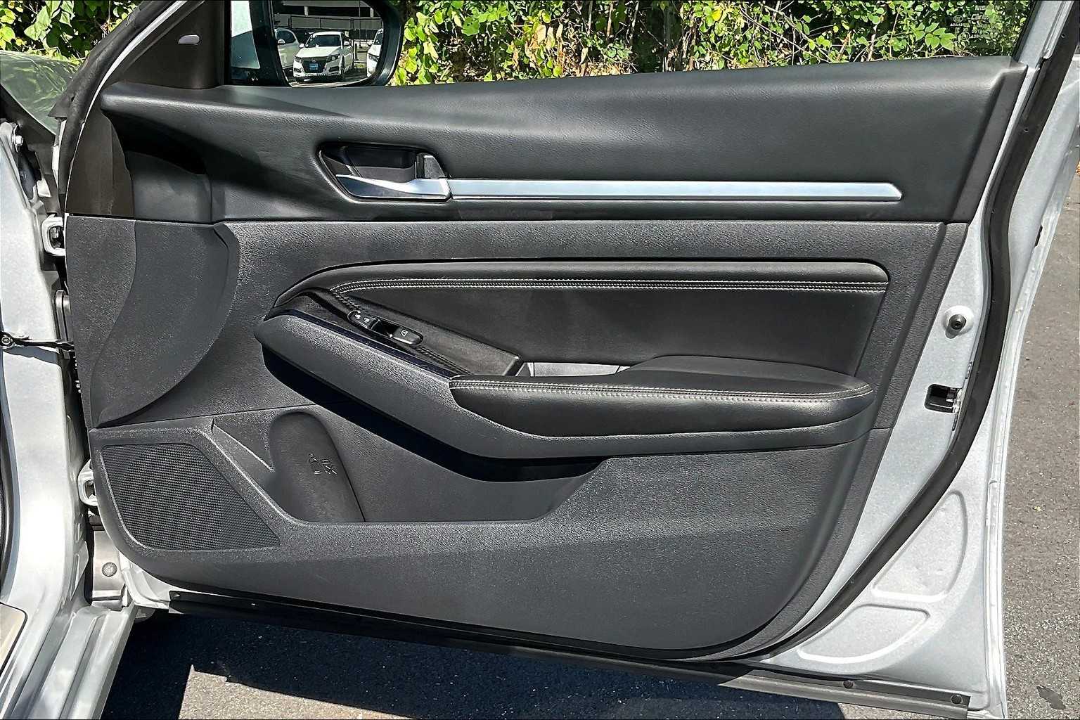 2022 Nissan Altima 2.5 SL - Photo 12