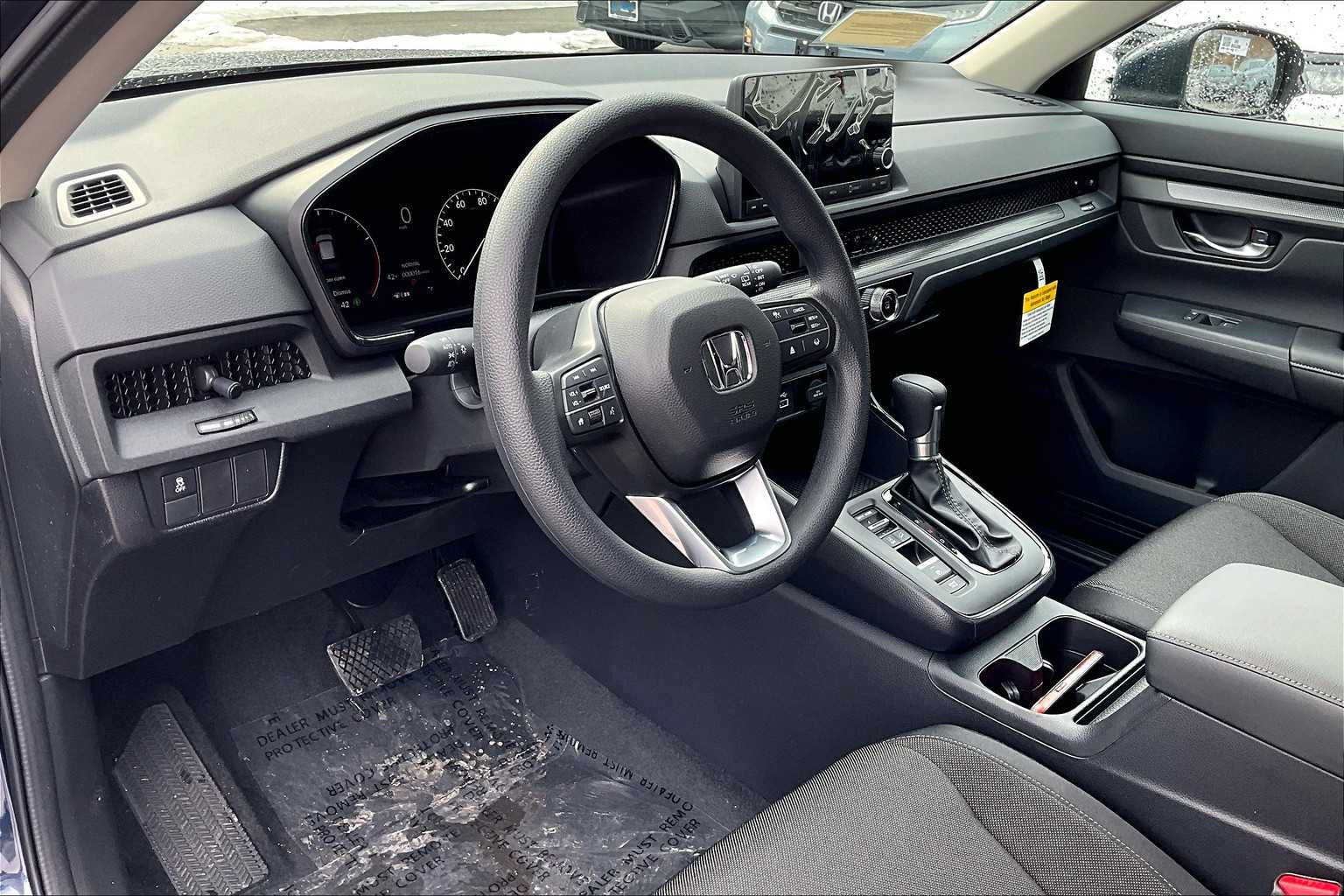 2025 Honda CR-V LX - Photo 9