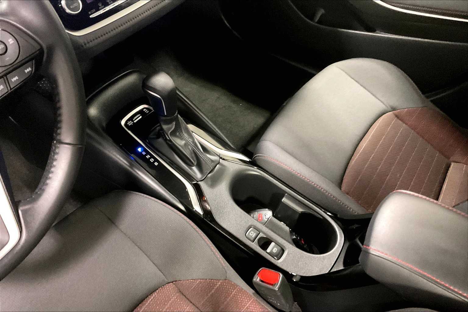 2023 Toyota Corolla SE - Photo 20