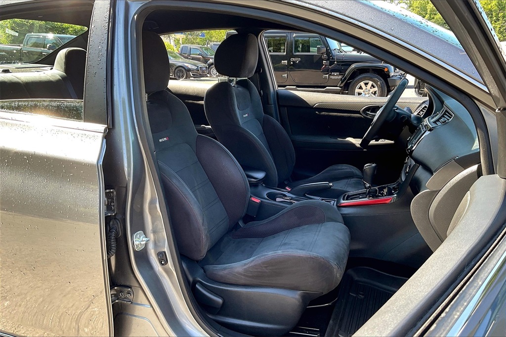 2017 Nissan Sentra NISMO - Photo 11