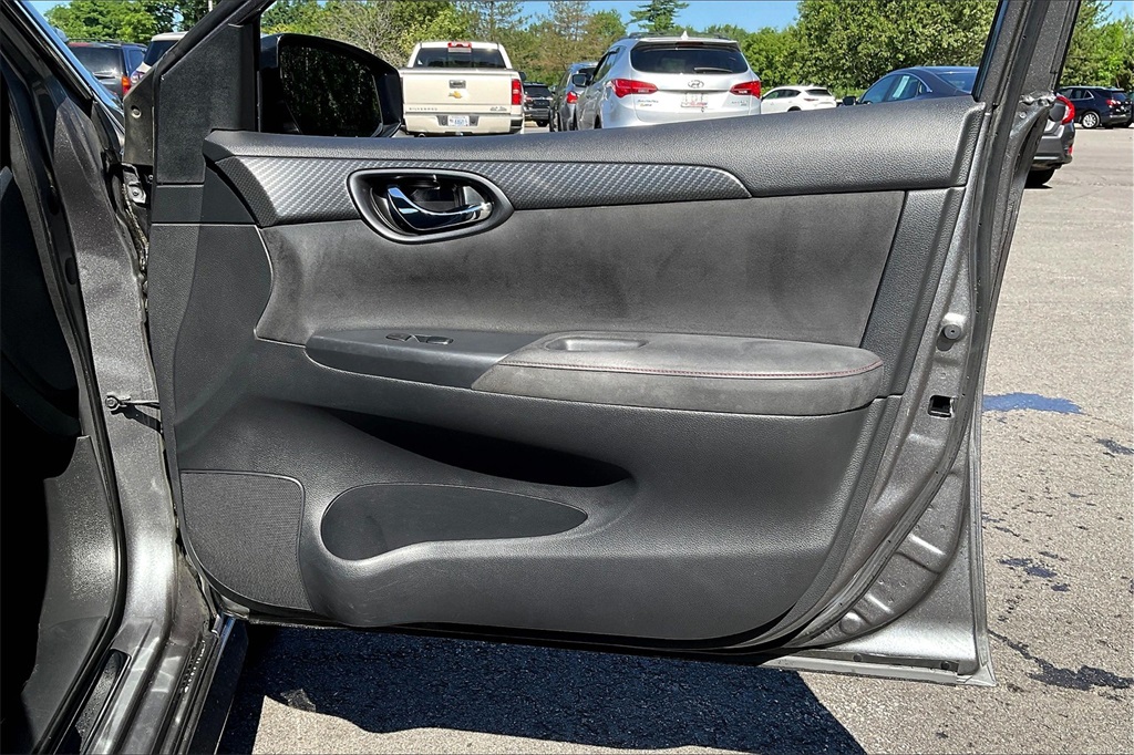 2017 Nissan Sentra NISMO - Photo 25