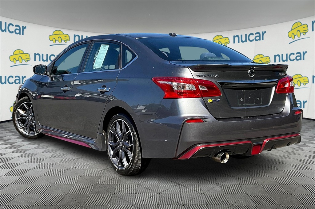 2017 Nissan Sentra NISMO - Photo 4