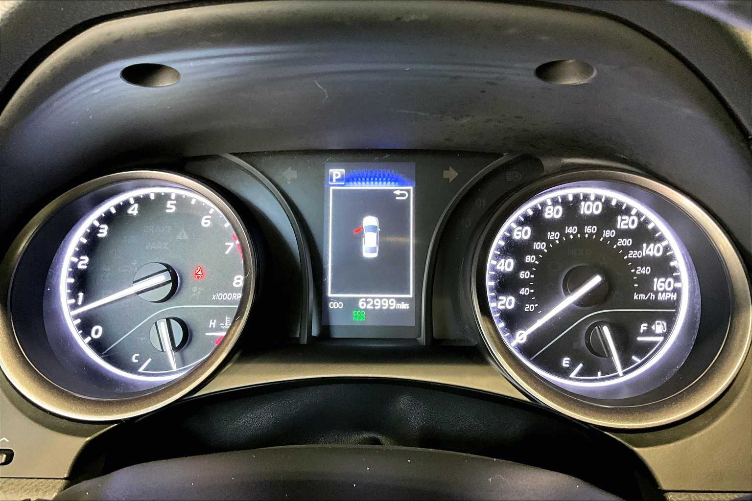 2023 Toyota Camry SE - Photo 25