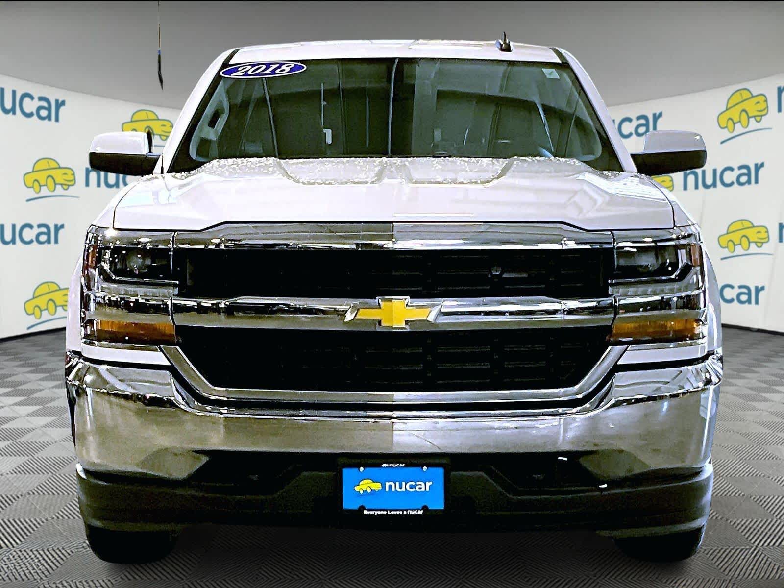 2018 Chevrolet Silverado 1500 LT - Photo 2