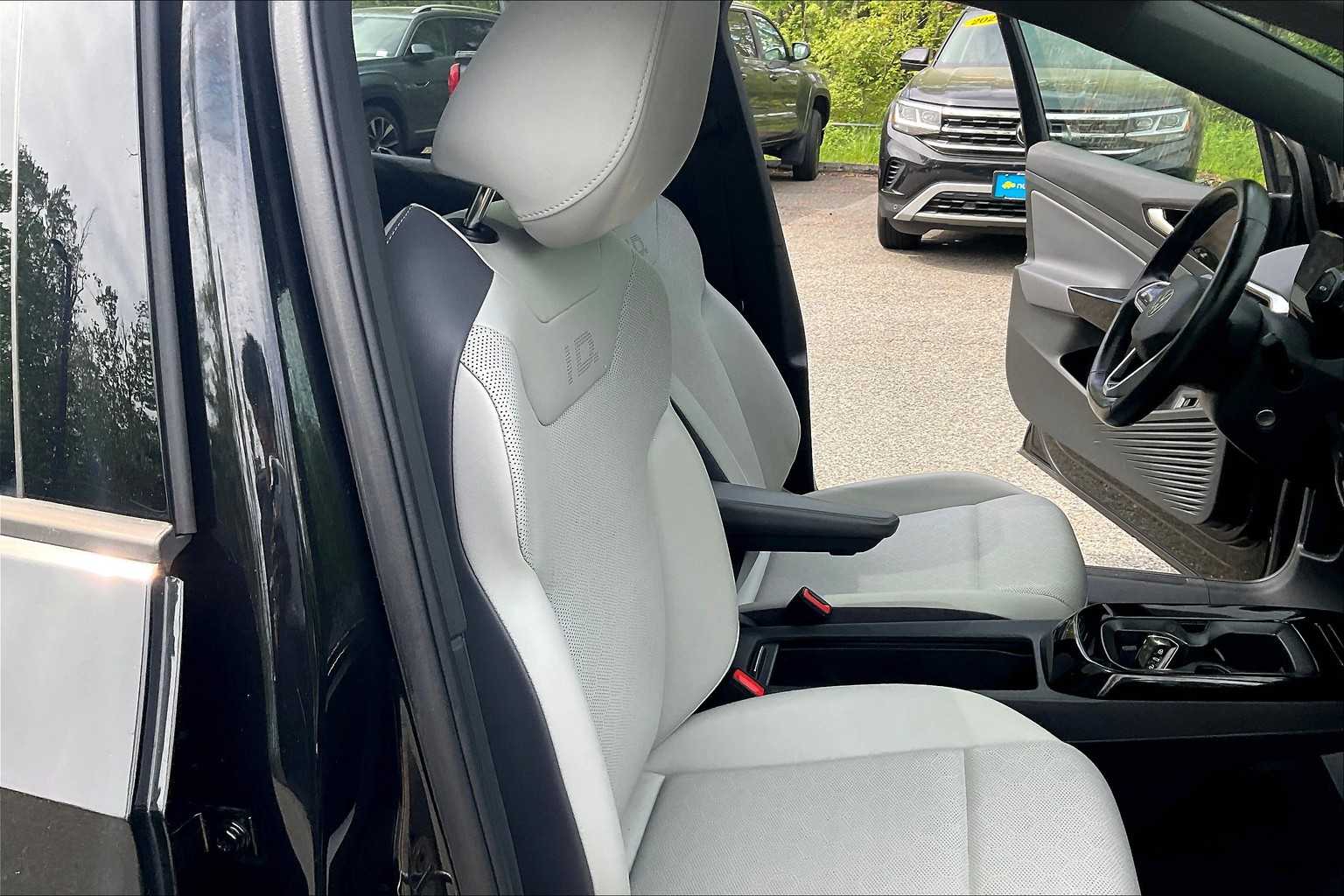 2021 Volkswagen ID.4 Pro S - Photo 11