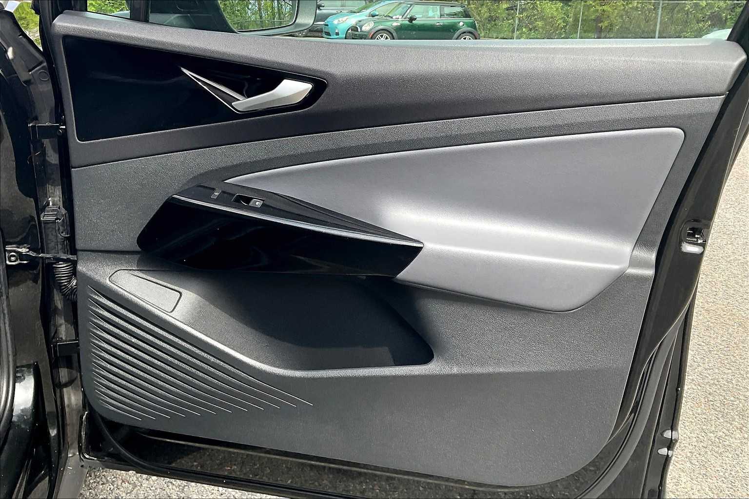 2021 Volkswagen ID.4 Pro S - Photo 12