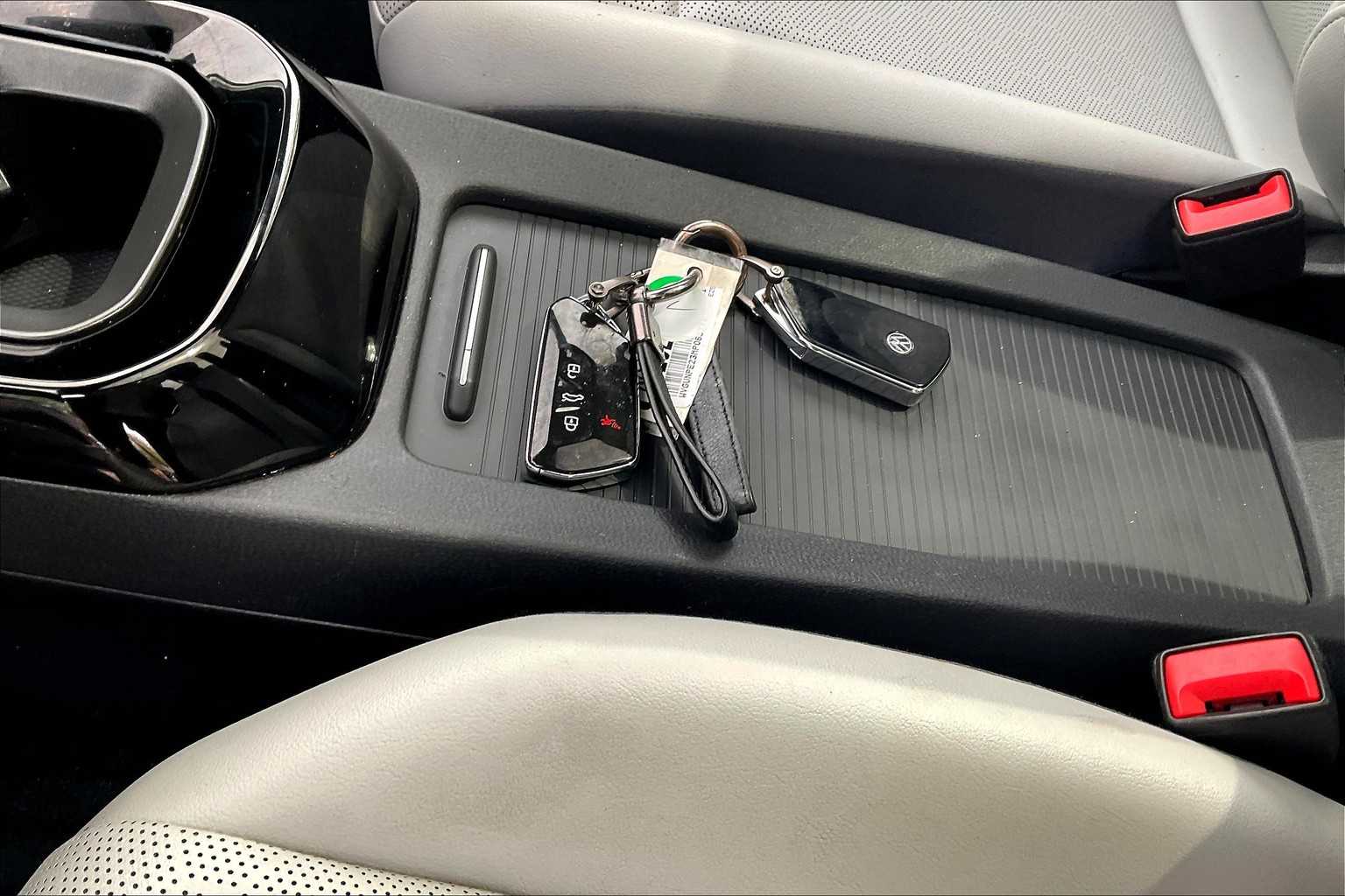 2021 Volkswagen ID.4 Pro S - Photo 30