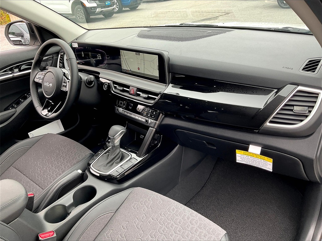 2026 Kia Seltos S - Photo 10