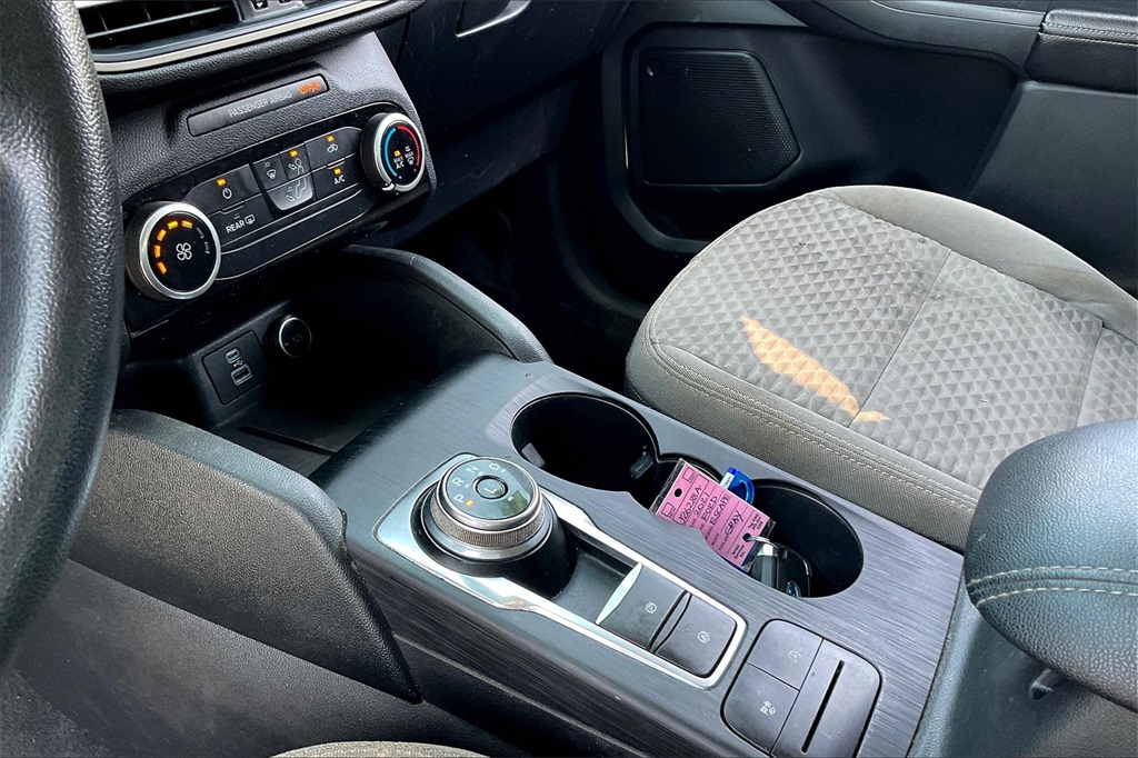 2021 Ford Escape SE - Photo 19