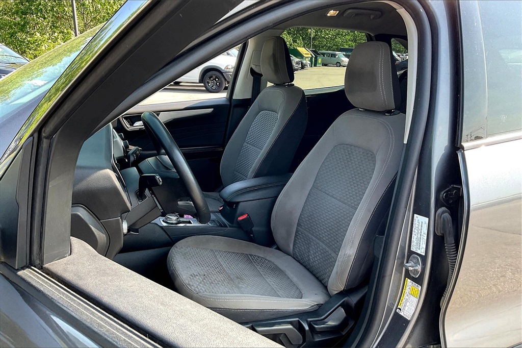 2021 Ford Escape SE - Photo 9