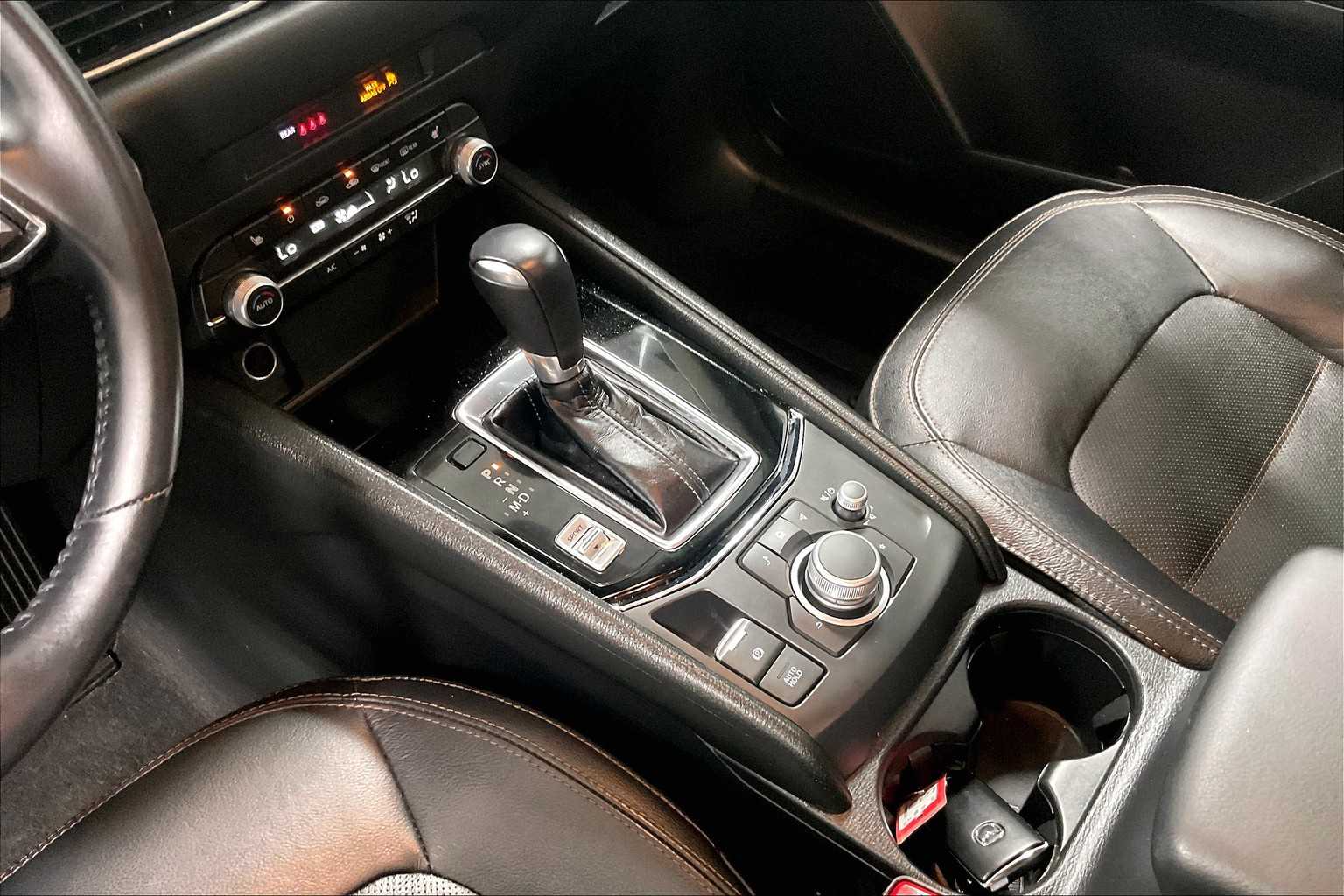 2022 Mazda CX-5 2.5 S Preferred Package - Photo 20